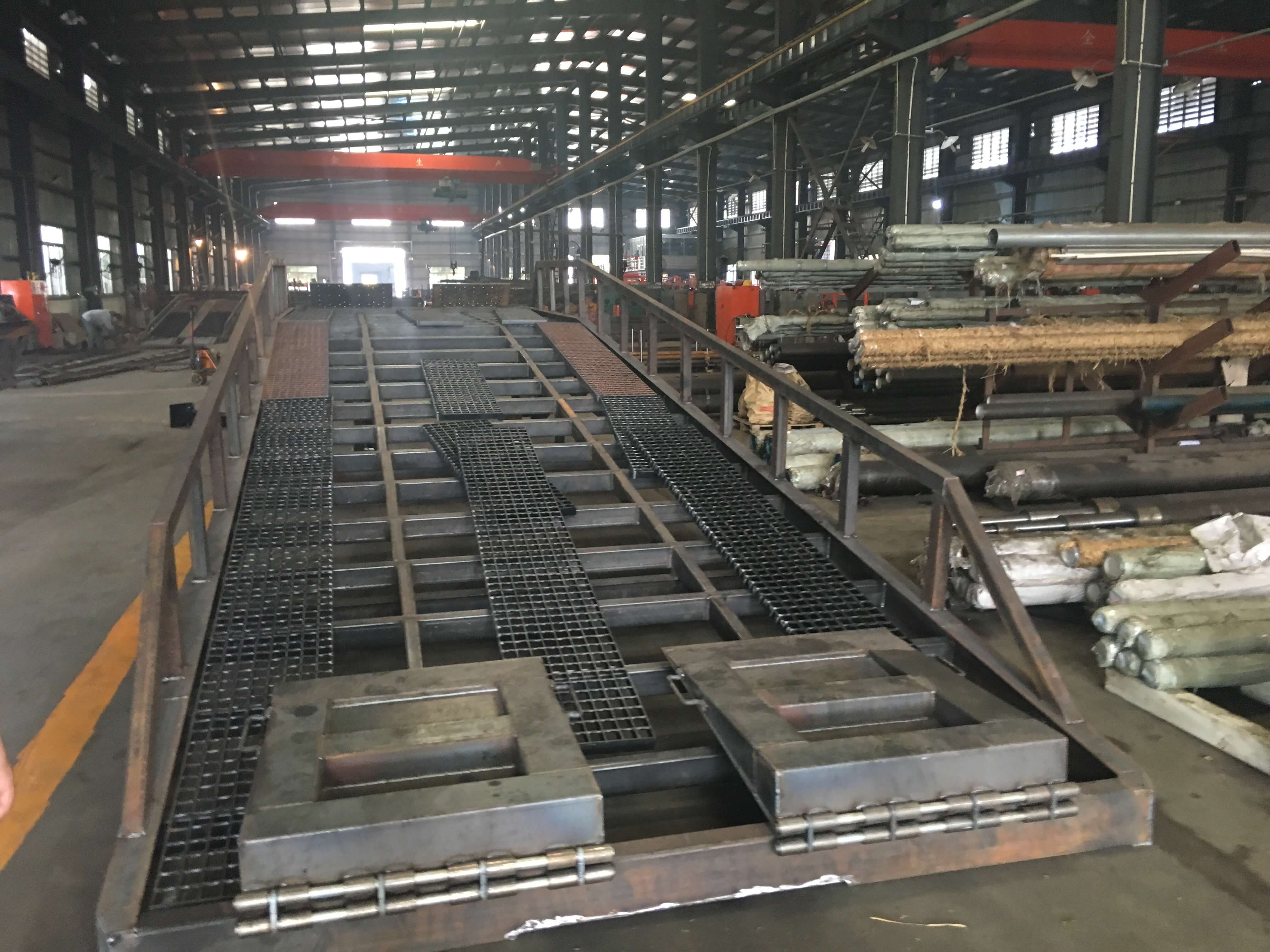 images of Design and production of mobile unloading platform