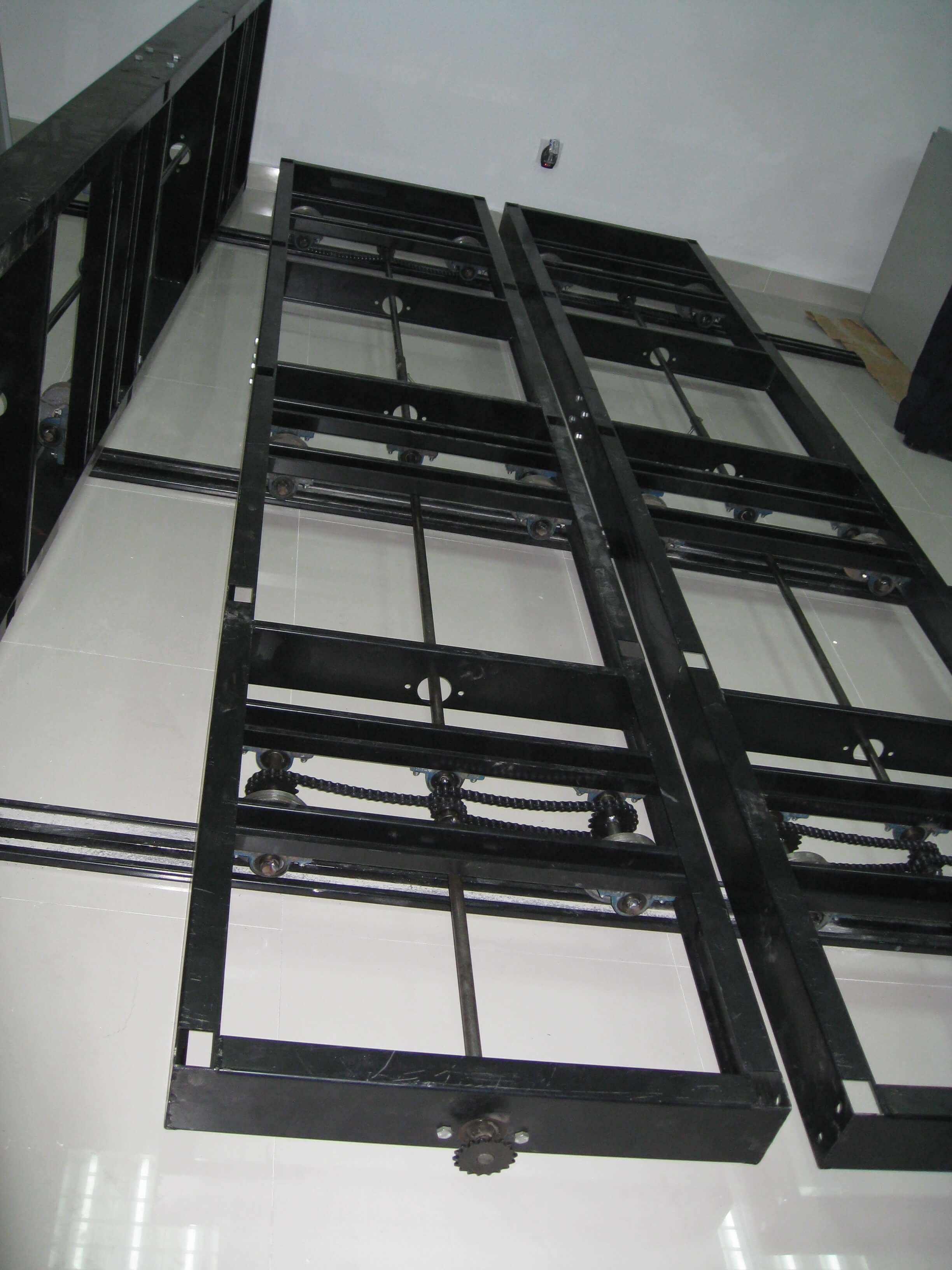 images of Mechanical file cabinet production, installation and maintenance